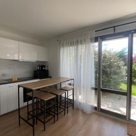 Beautiful Flat For 4 Very Closed To The Beach Cabourg Ngoại thất bức ảnh